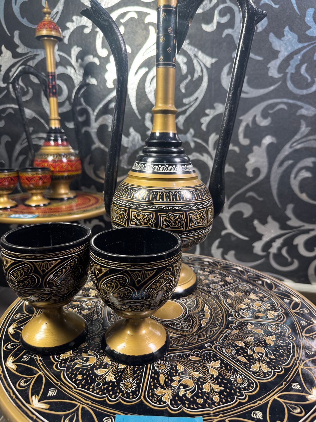 umry khiyam with table